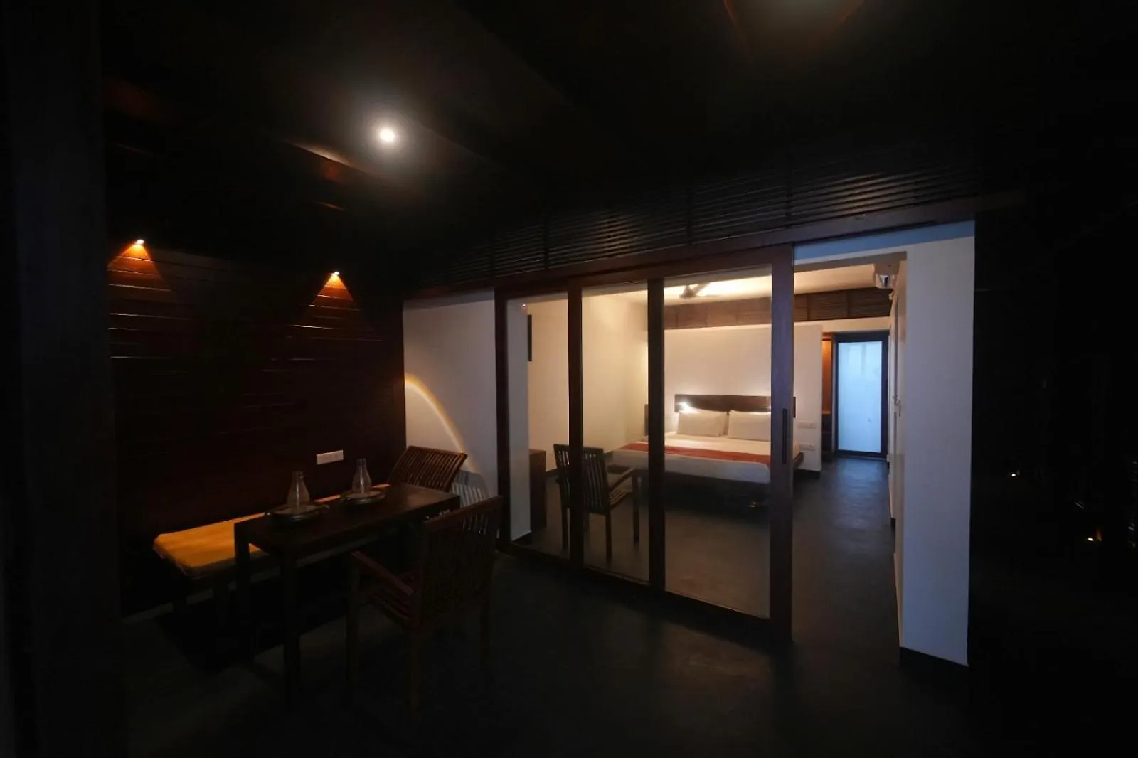 Ananda Marari Beach Villa Alappuzha