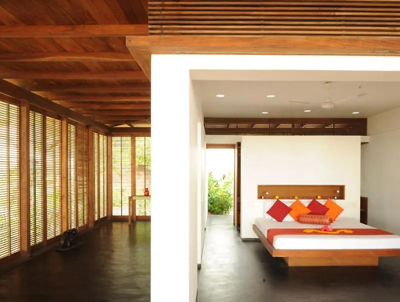Ananda Marari Beach Villa Alappuzha